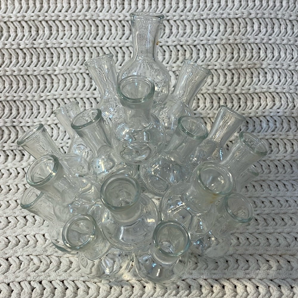 Vintage 2 Piece Glass Beaker Plant Propagation Station 25 Bud Vases Test Tubes